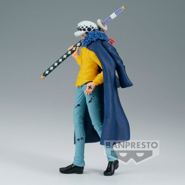 figura trafalgar law one piece 2